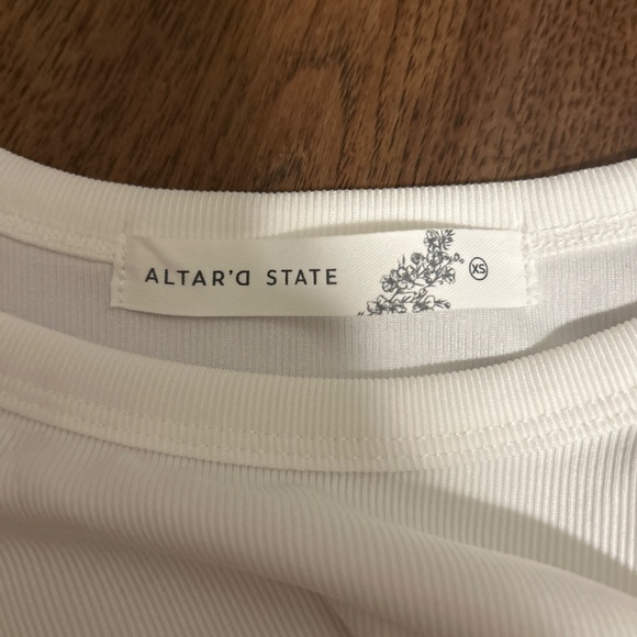 Altar state heart tank - Picture 3 of 3